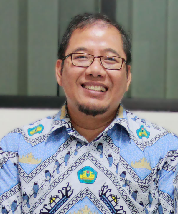 Komarudin, M.T.